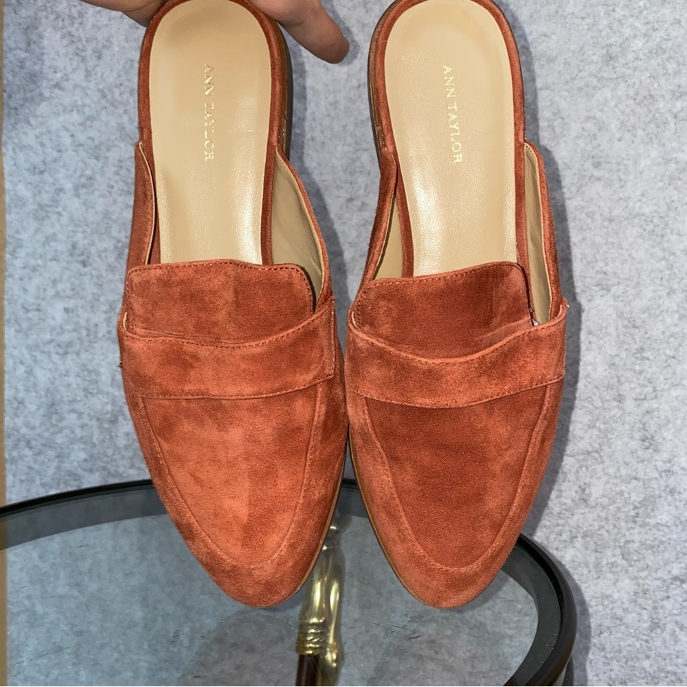 A31 Ann Taylor Geraldine Mules 7